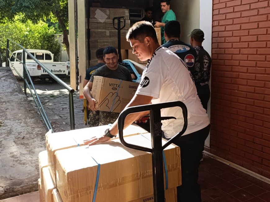 Concepción reabastece servicios con nuevo lote de insumos y medicamentos