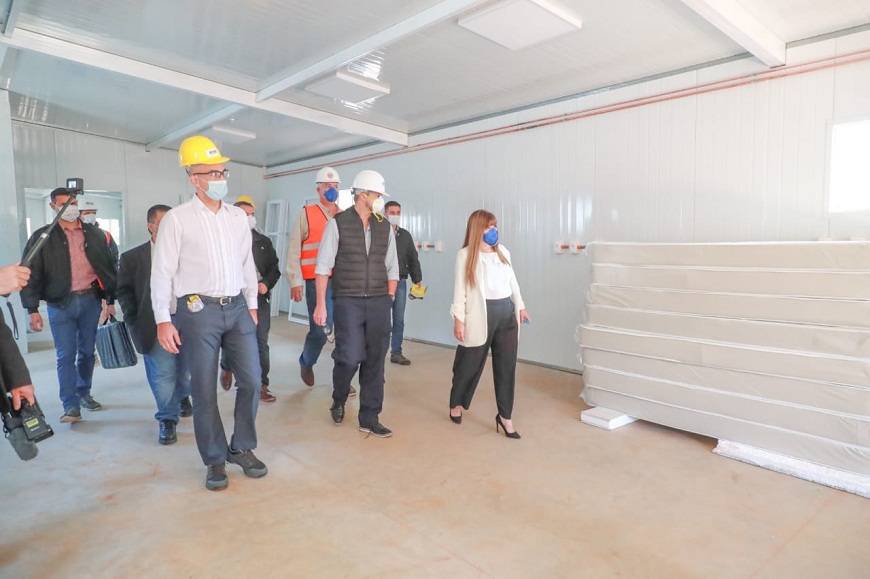 Autoridades verifican obras del Hospital Nacional de Itauguá