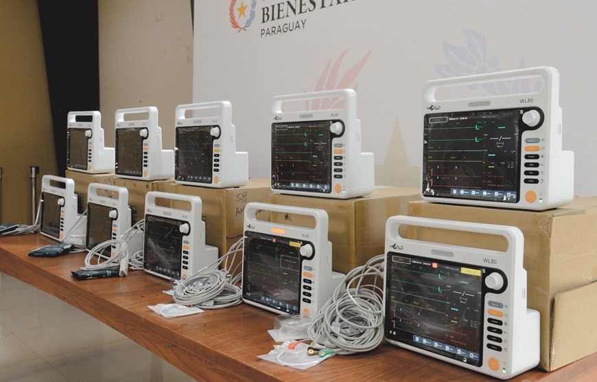 Salud entrega 70 monitores multiparam&eacute;tricos para fortalecer servicios de UTI