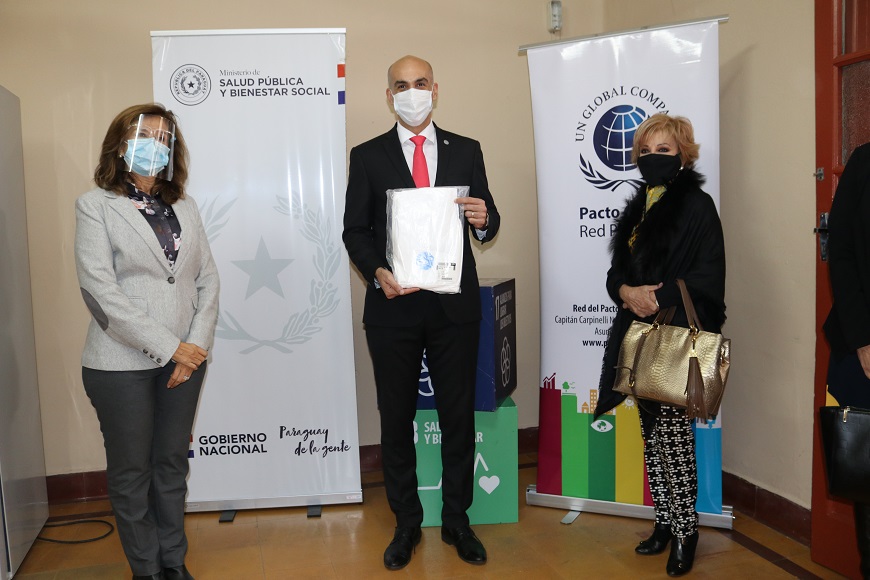 Salud recibe 2.039 mamelucos de bioseguridad por parte de Pacto Global
