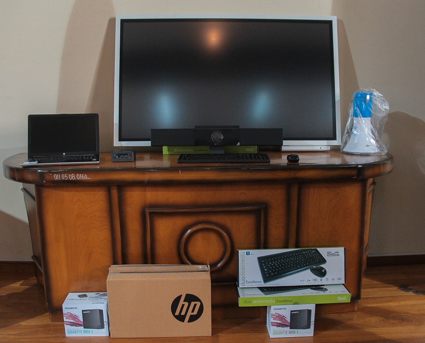 OPS entrega equipamientos informáticos al Ministerio de Salud