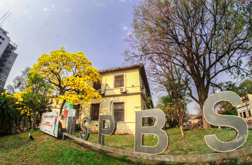 Salud avanza en reabastecimiento de insumos y medicamentos